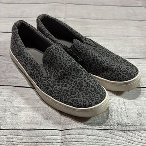 Old Navy Gray Leopard Print Slip-On Sneakers size 7